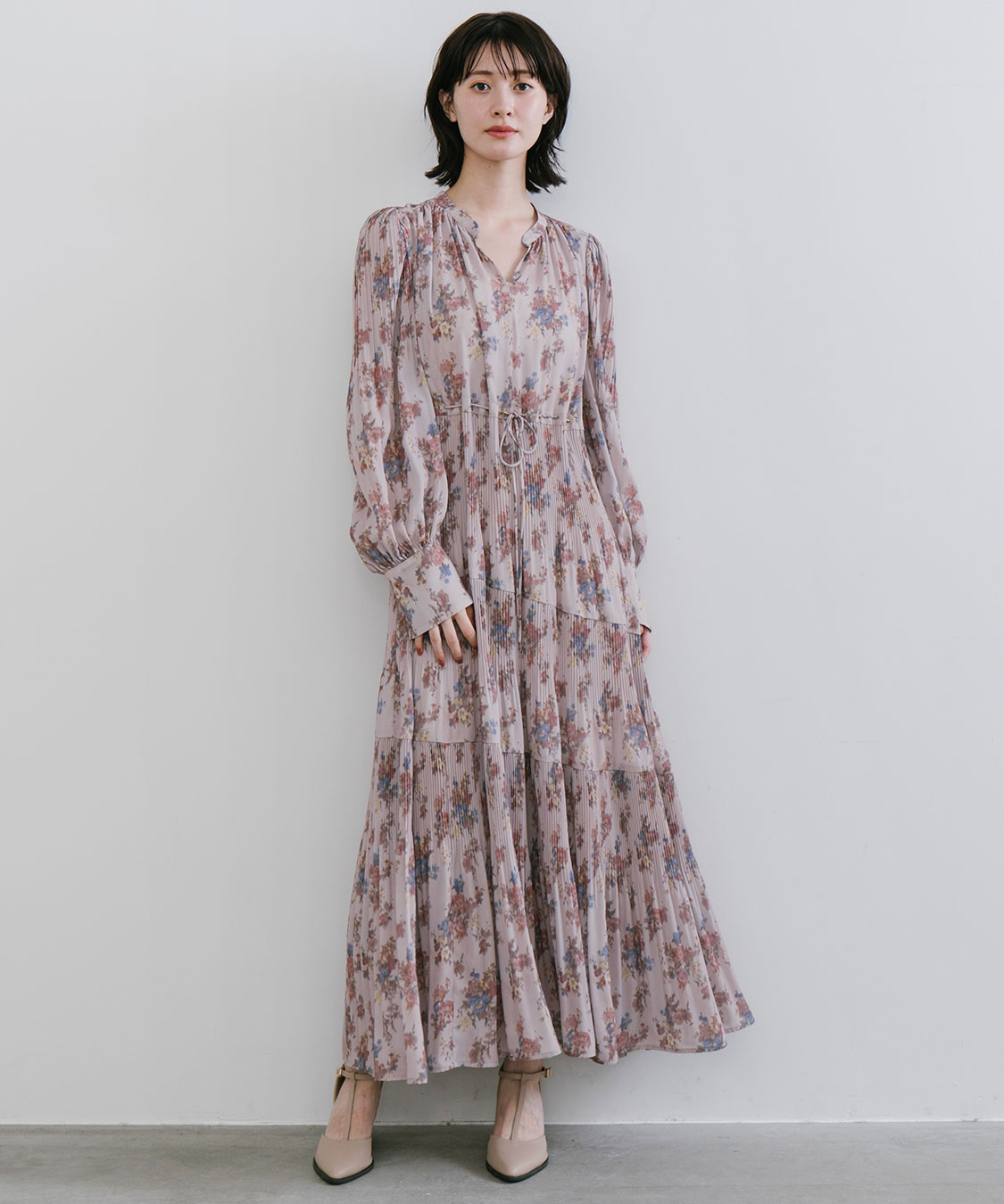 フラワープリントプリーツティアードワンピース｜PETAL ONLINE（ペタル
