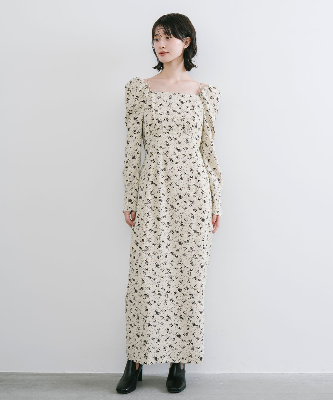 スクエアネックプリントワンピース｜PETAL ONLINE（ペタルオンライン）