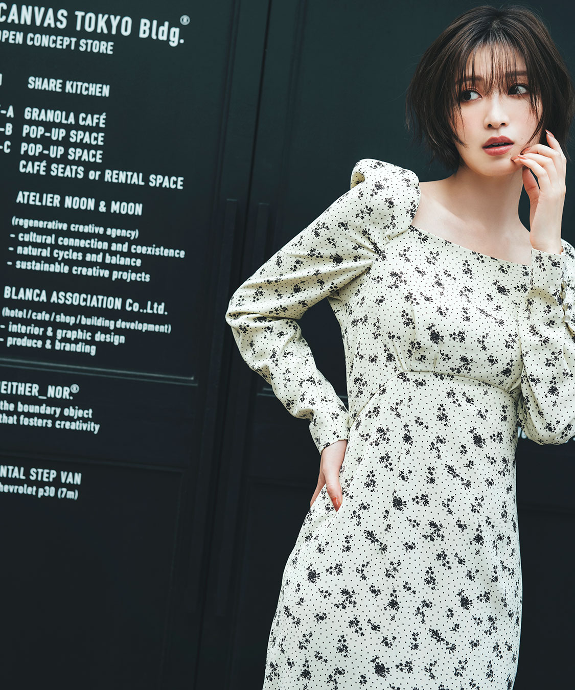 スクエアネックプリントワンピース｜PETAL ONLINE（ペタルオンライン）