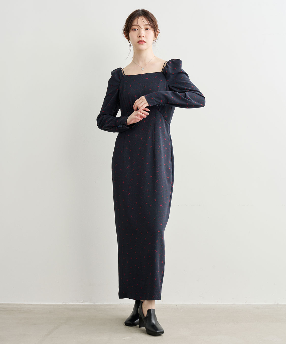 スクエアネックプリントワンピース｜PETAL ONLINE（ペタルオンライン）