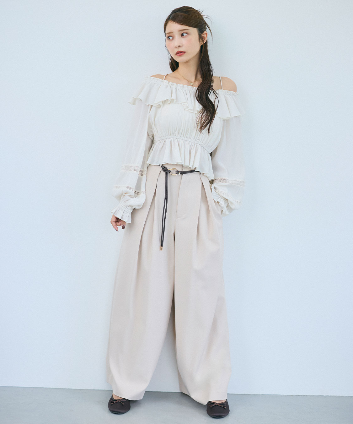 【タグ付✨】バスコネスト　リネン　クラリパンツ タグ付✨】バスコネスト リネン クラリパンツ