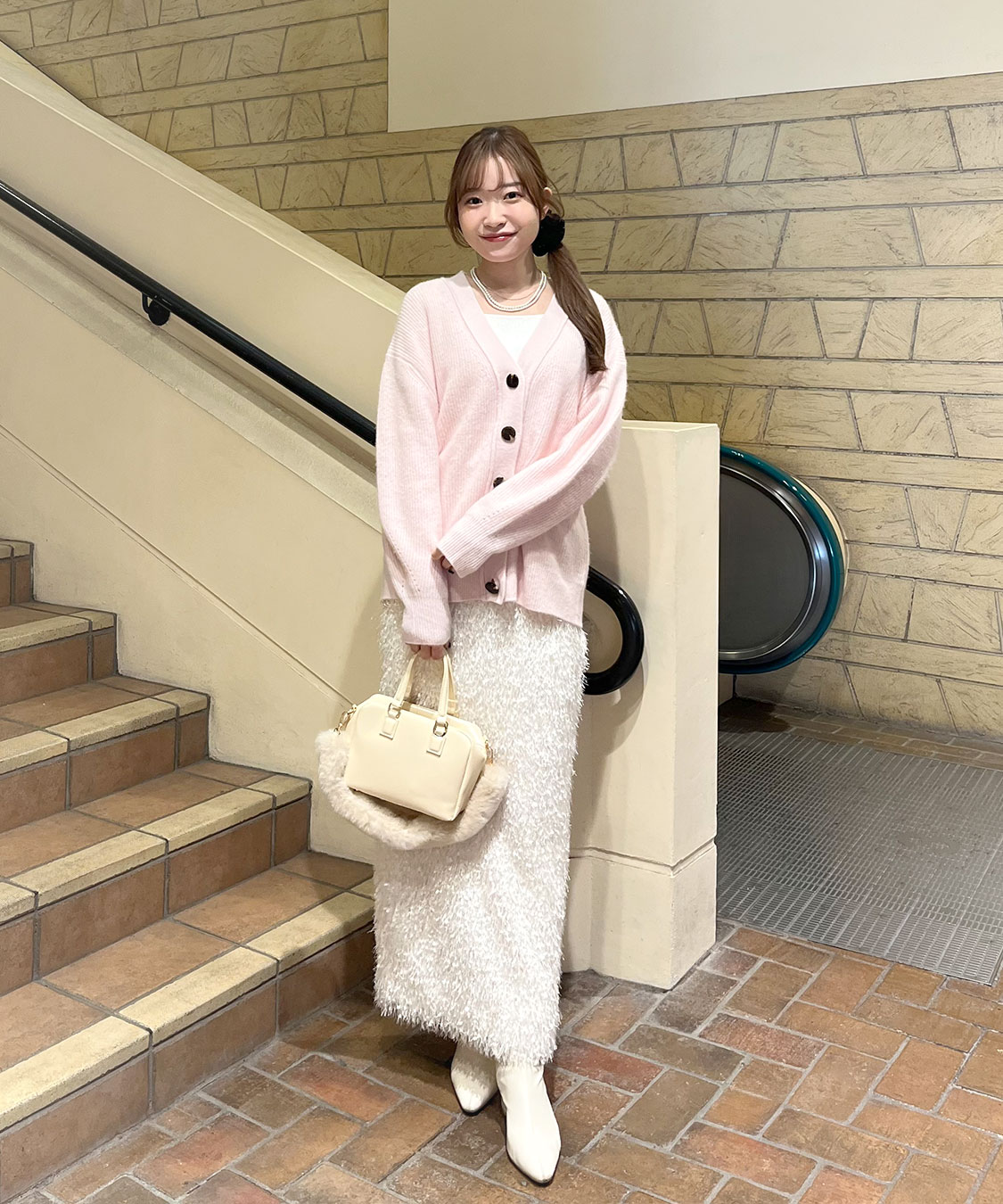 フェザーフリンジタイトスカート｜PETAL ONLINE（ペタルオンライン）