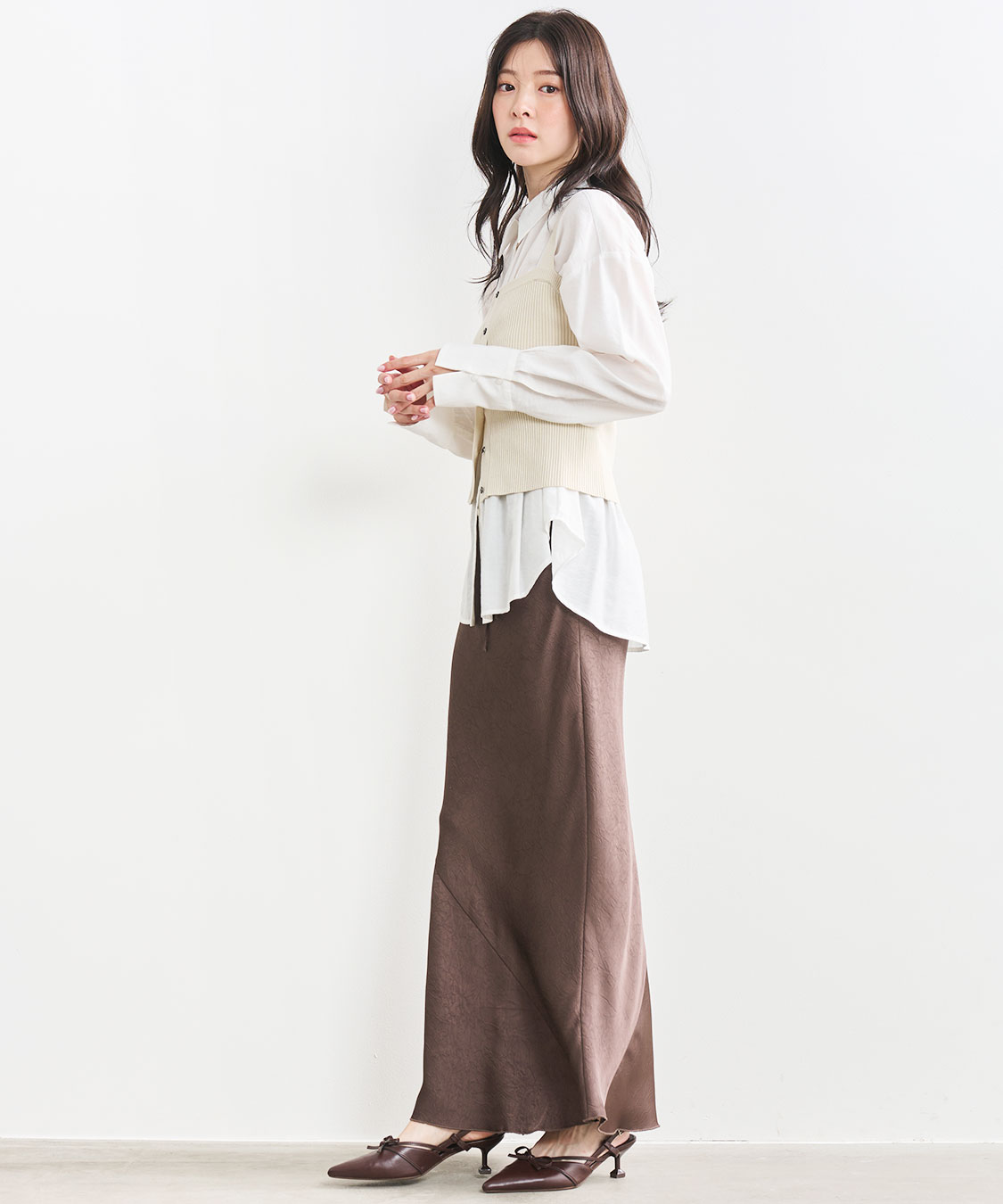 ココディール 新品タグ付 Sサイズ サテンナロースカート グレージュ サテンナロースカート｜PETAL ONLINE（ペタルオンライン）