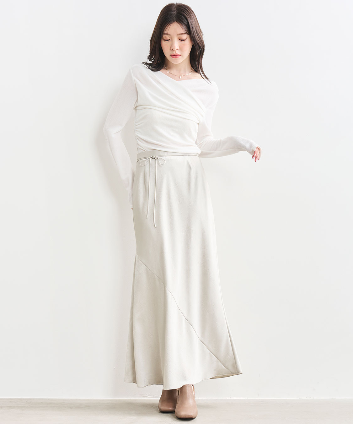 サテンナロースカート｜PETAL ONLINE（ペタルオンライン）