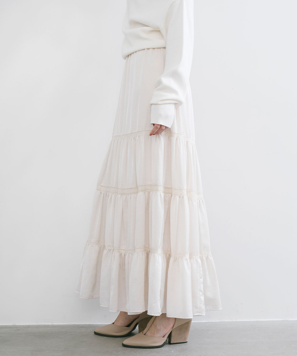 レース切替ティアードサテンスカート｜PETAL ONLINE（ペタルオンライン）
