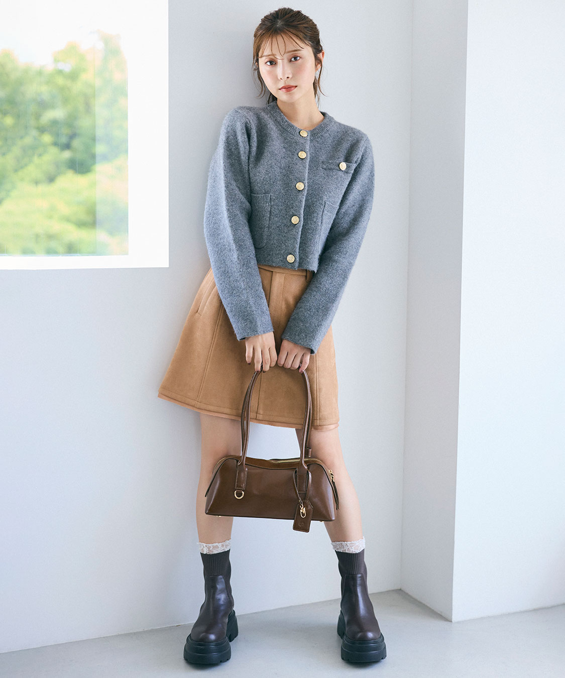 美品✨シャネル ココボタン　タイトスカート デニム ロング スリット 36 シャネルCHANEL ココボタンシルクドットスカート 赤白36 (K