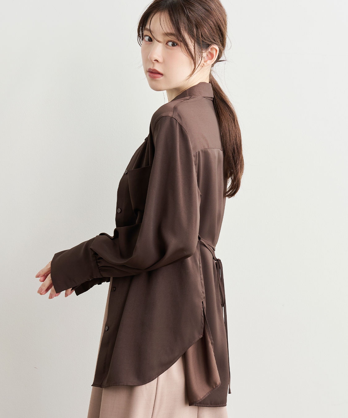 サテンタイ付きシャツ｜PETAL ONLINE（ペタルオンライン）