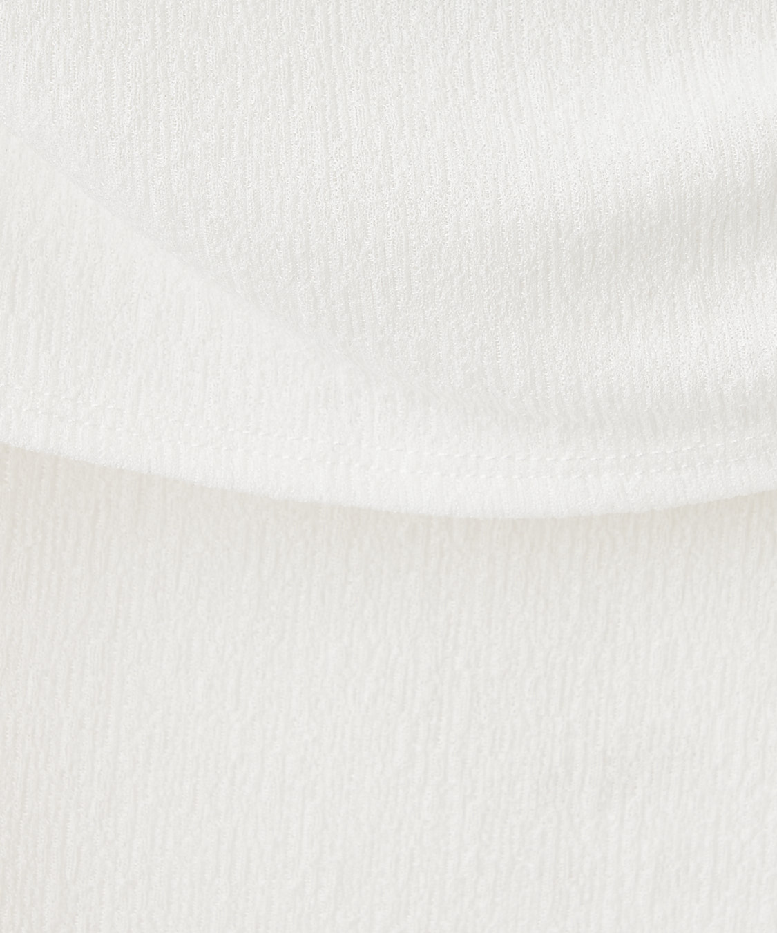 即完 ココディール 新品タグ付 オフショルタックカットソートップス ネイビー COCODEAL ココディール オフショルタックカットソートップス