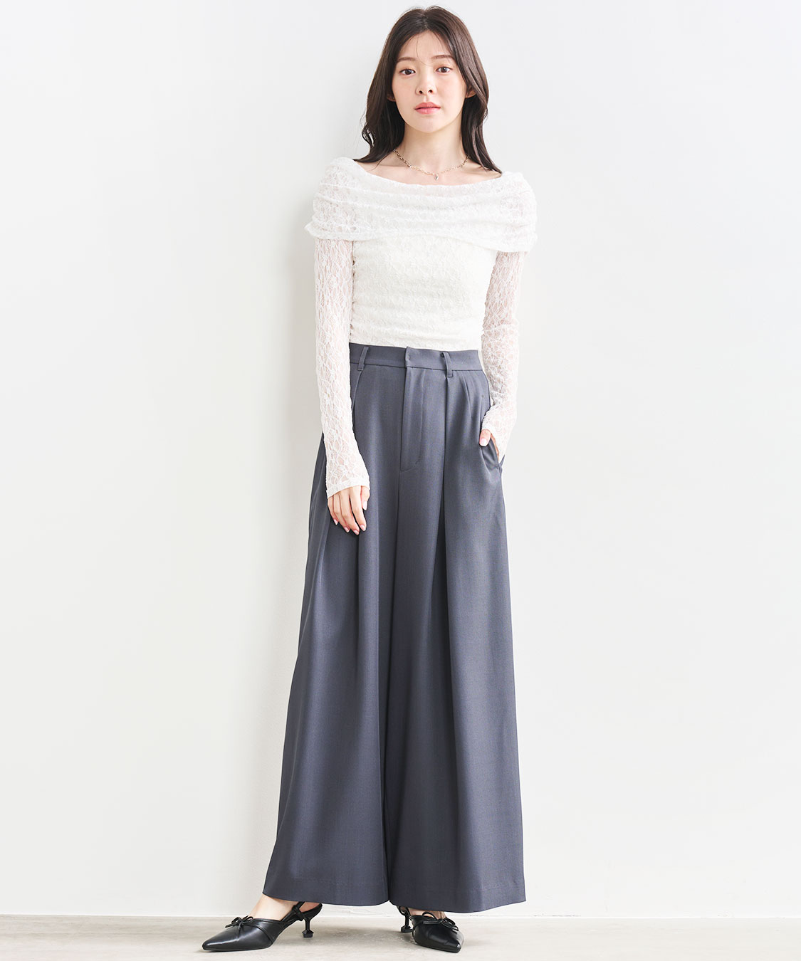 ストレッチレースオフショルトップス｜PETAL ONLINE（ペタル