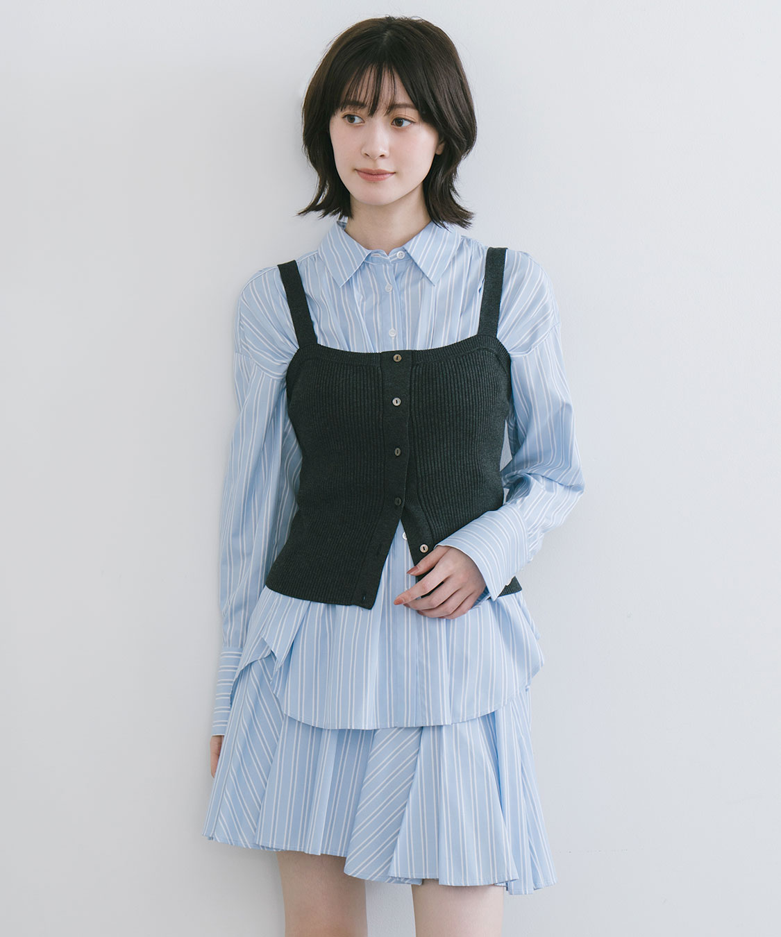 前後2WAYボタン付きニットタンク｜PETAL ONLINE（ペタルオンライン）