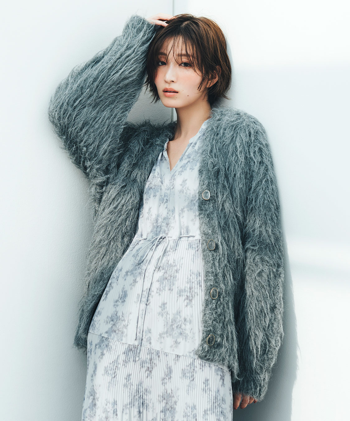 極美品 ✨ミズイロインド　 アンゴラ ロングカーディガン シャギー 極美品 ミズイロインド ガウンコート ロングカーディガン フード