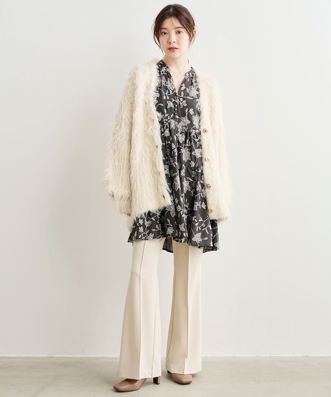 岡崎紗絵さんコラボ】ロングシャギーカーディガン｜PETAL ONLINE