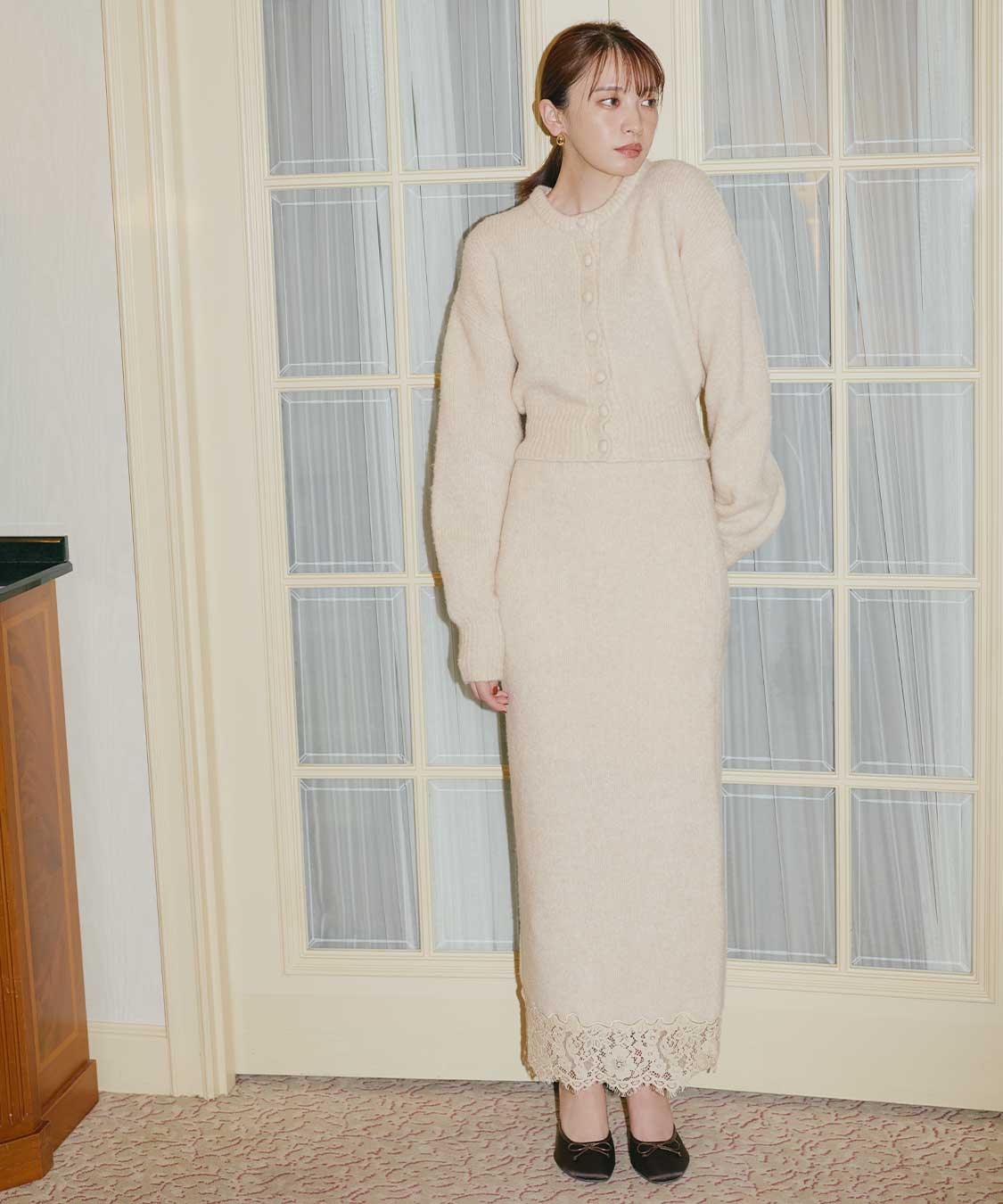 レース刺繍ニットタイトスカート｜PETAL ONLINE（ペタルオンライン）