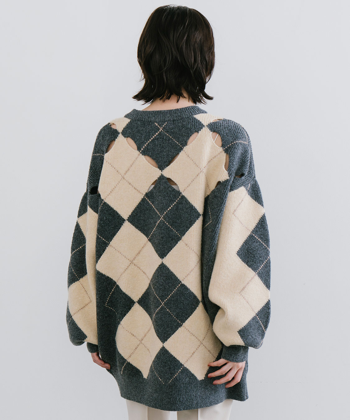 スリット柄オーバーサイズニット｜PETAL ONLINE（ペタルオンライン）