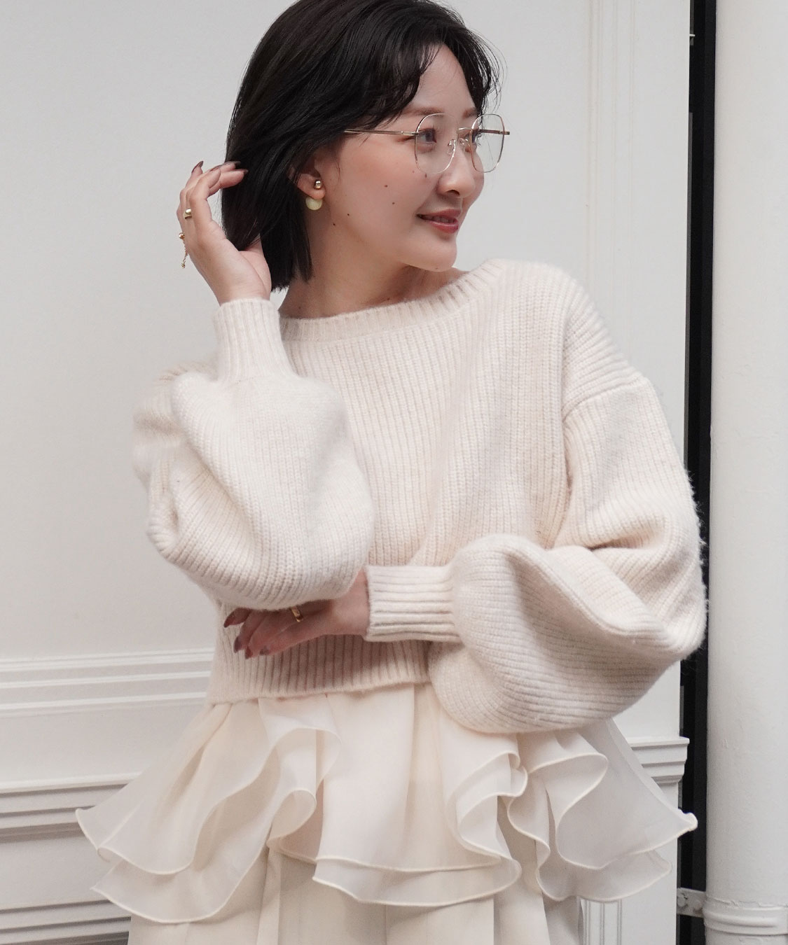 ペプラムブラウス×パフスリーブニットセット｜PETAL ONLINE（ペタル