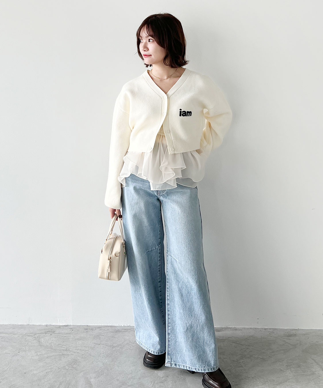 ペプラムブラウス×パフスリーブニットセット｜PETAL ONLINE（ペタル