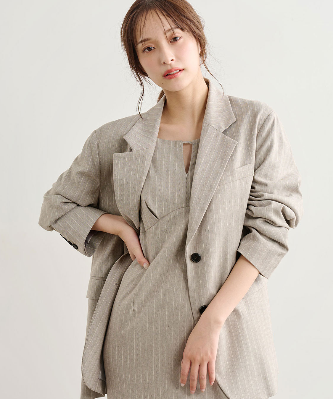 リリアンカラット ジャケット スリットスリーブテーラードジャケット｜PETAL ONLINE（ペタルオンライン）