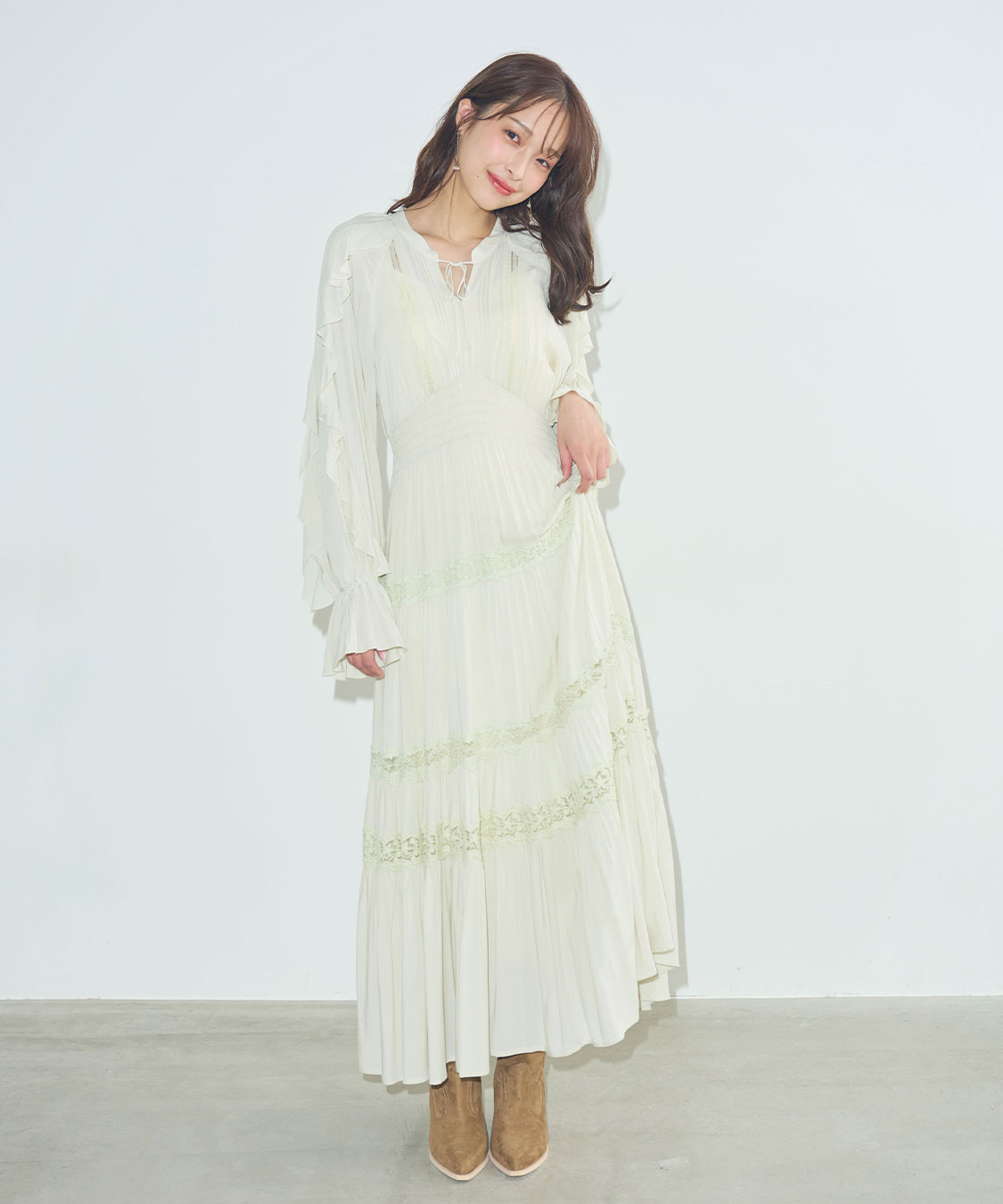 ラッフルレーストリムワンピース｜PETAL ONLINE（ペタルオンライン）