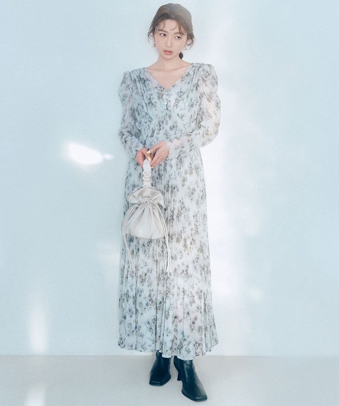 フラワープリントプリーツワンピース｜PETAL ONLINE（ペタルオンライン）