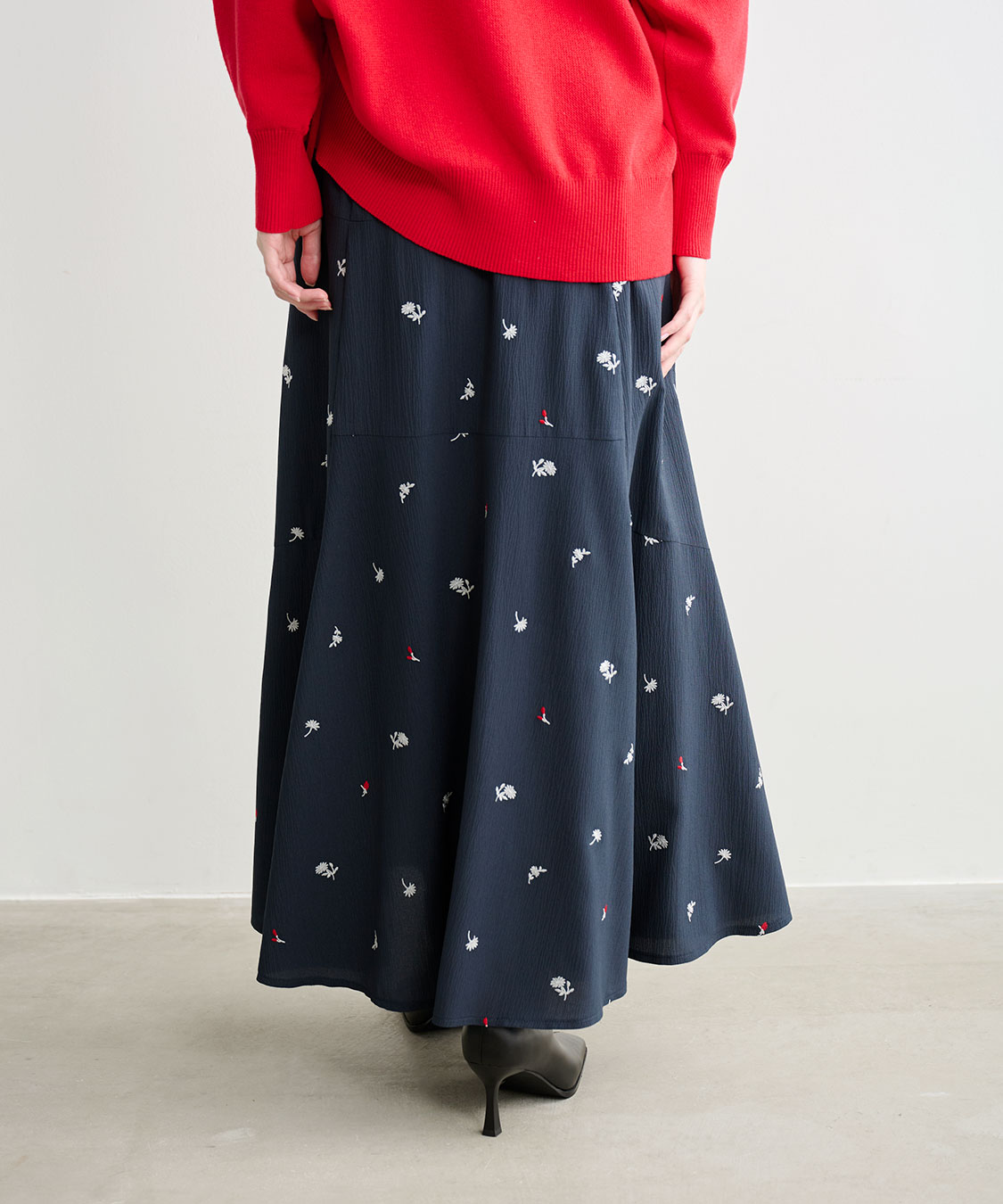 フラワー/スター刺繍ティアードスカート｜PETAL ONLINE（ペタル