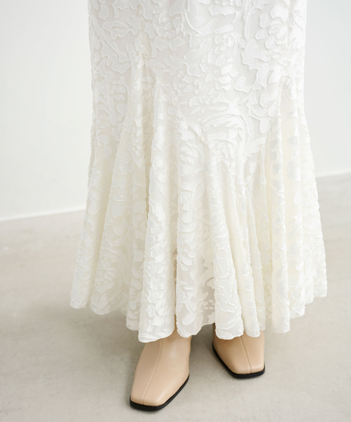 オパールメッシュマーメイドスカート｜PETAL ONLINE（ペタルオンライン）