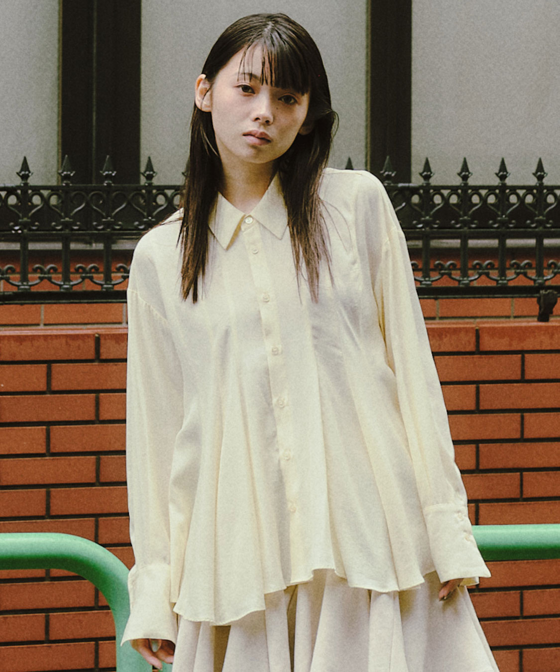 フレアペプラムシャツ｜PETAL ONLINE（ペタルオンライン）