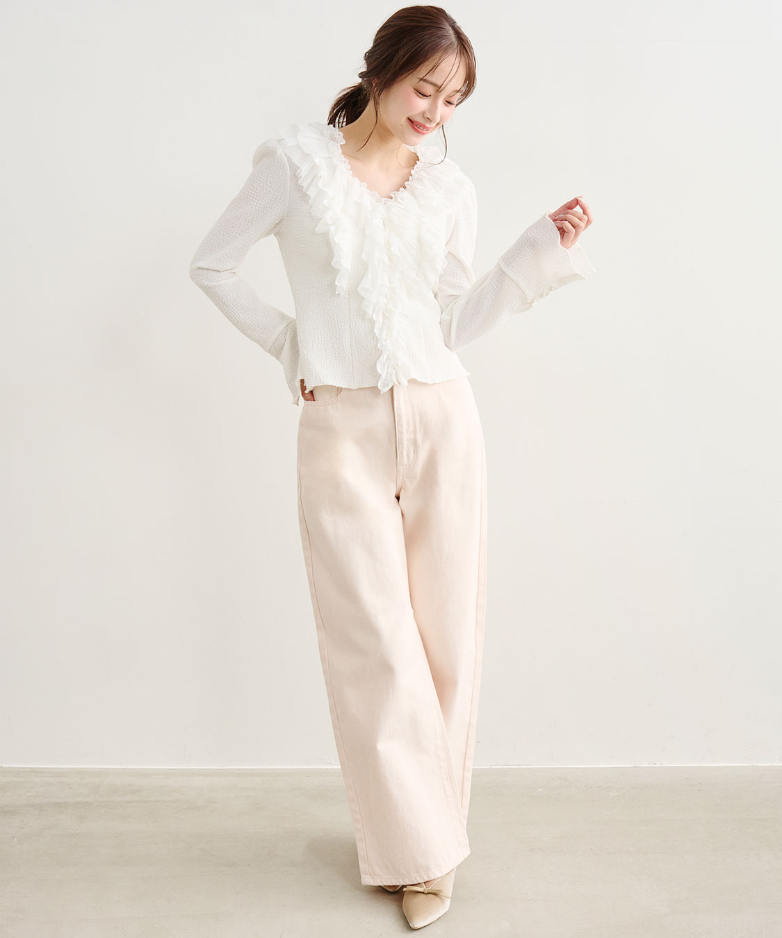 レースフリルカットジャカードトップス｜PETAL ONLINE（ペタルオンライン）