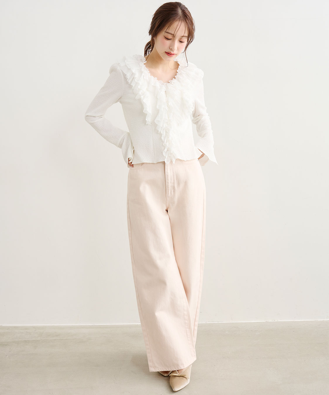 レースフリルカットジャカードトップス｜PETAL ONLINE（ペタルオンライン）