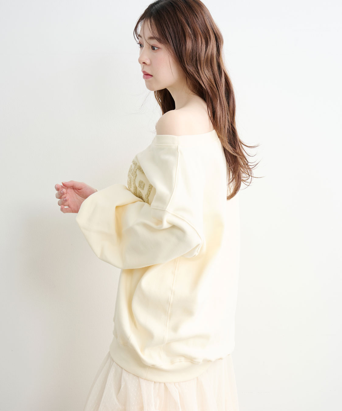 さがらグリッター刺繍ロゴスウェット｜PETAL ONLINE（ペタルオンライン）