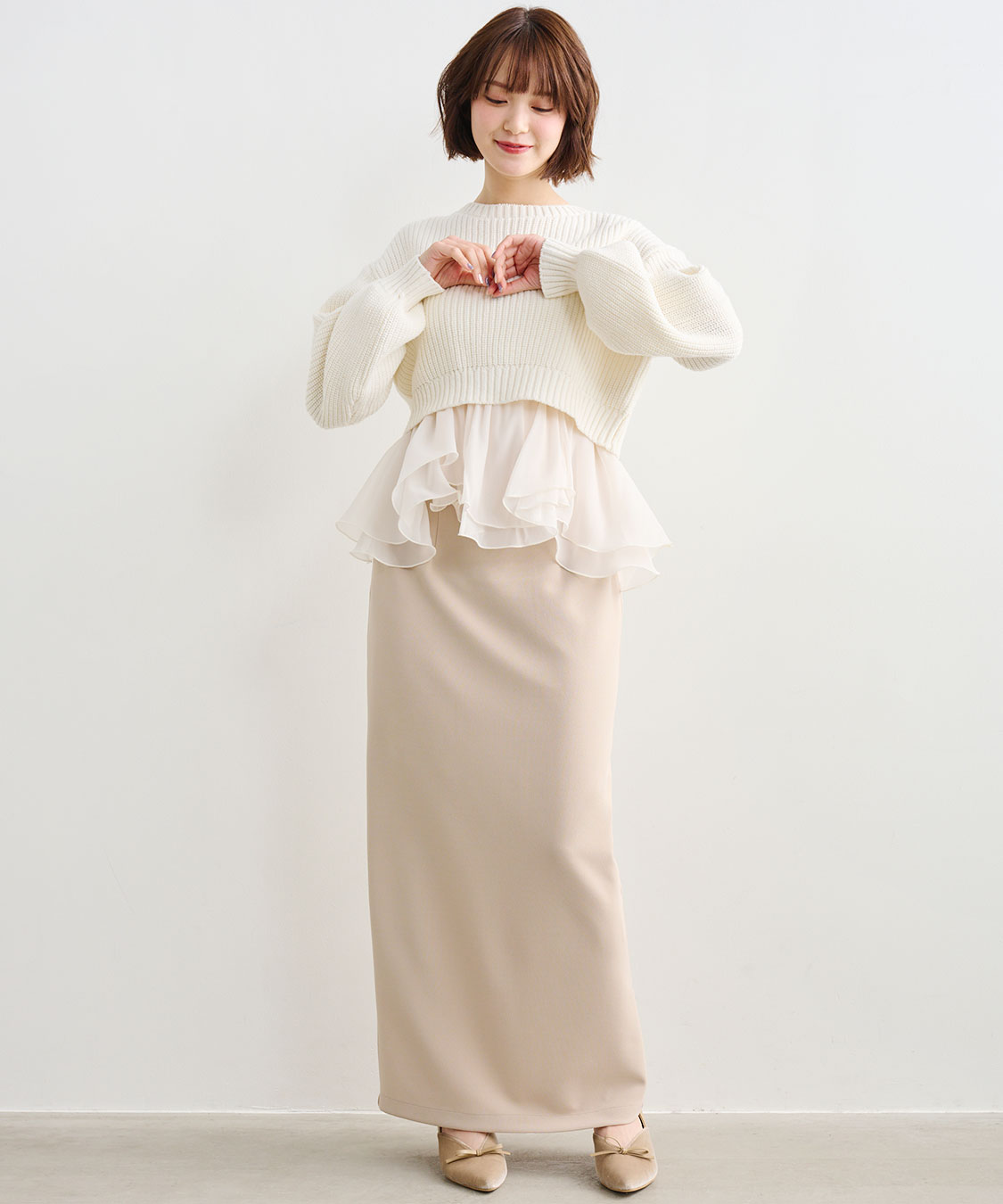ペプラムブラウス×パフスリーブニットセット｜PETAL ONLINE（ペタル