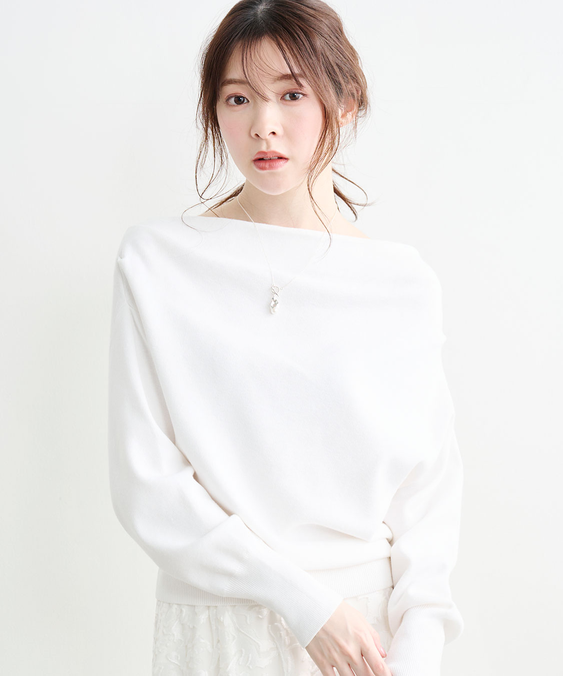 ドレープオフショルニット｜PETAL ONLINE（ペタルオンライン）