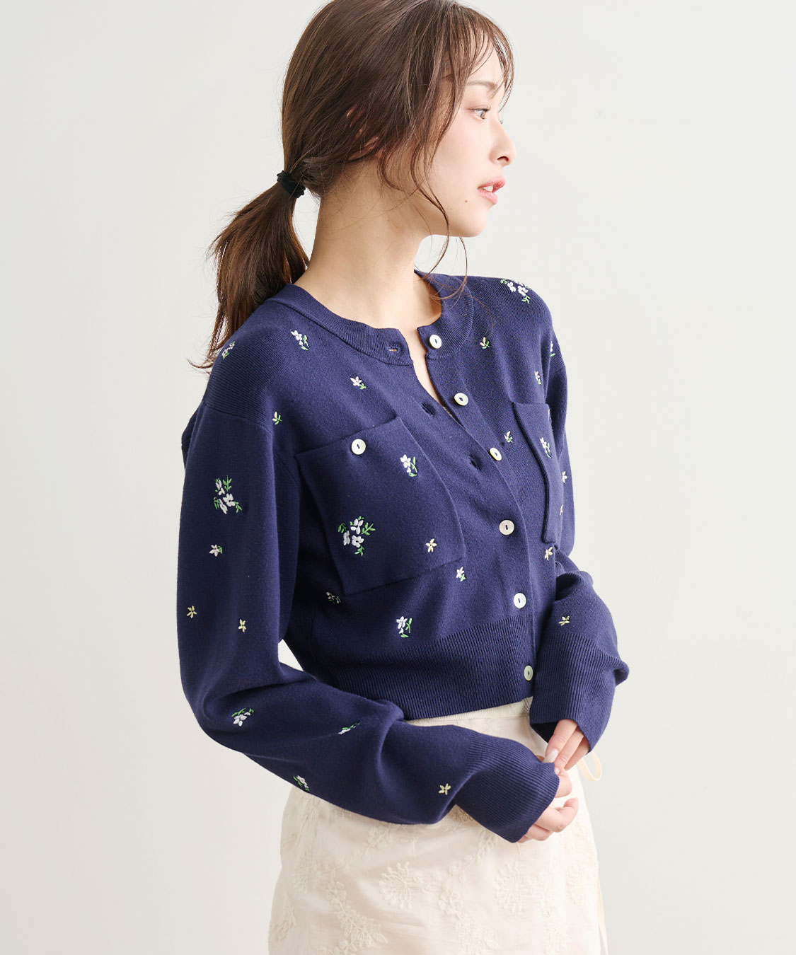 小花/ハート刺繍ニットカーディガン｜PETAL ONLINE（ペタルオンライン）