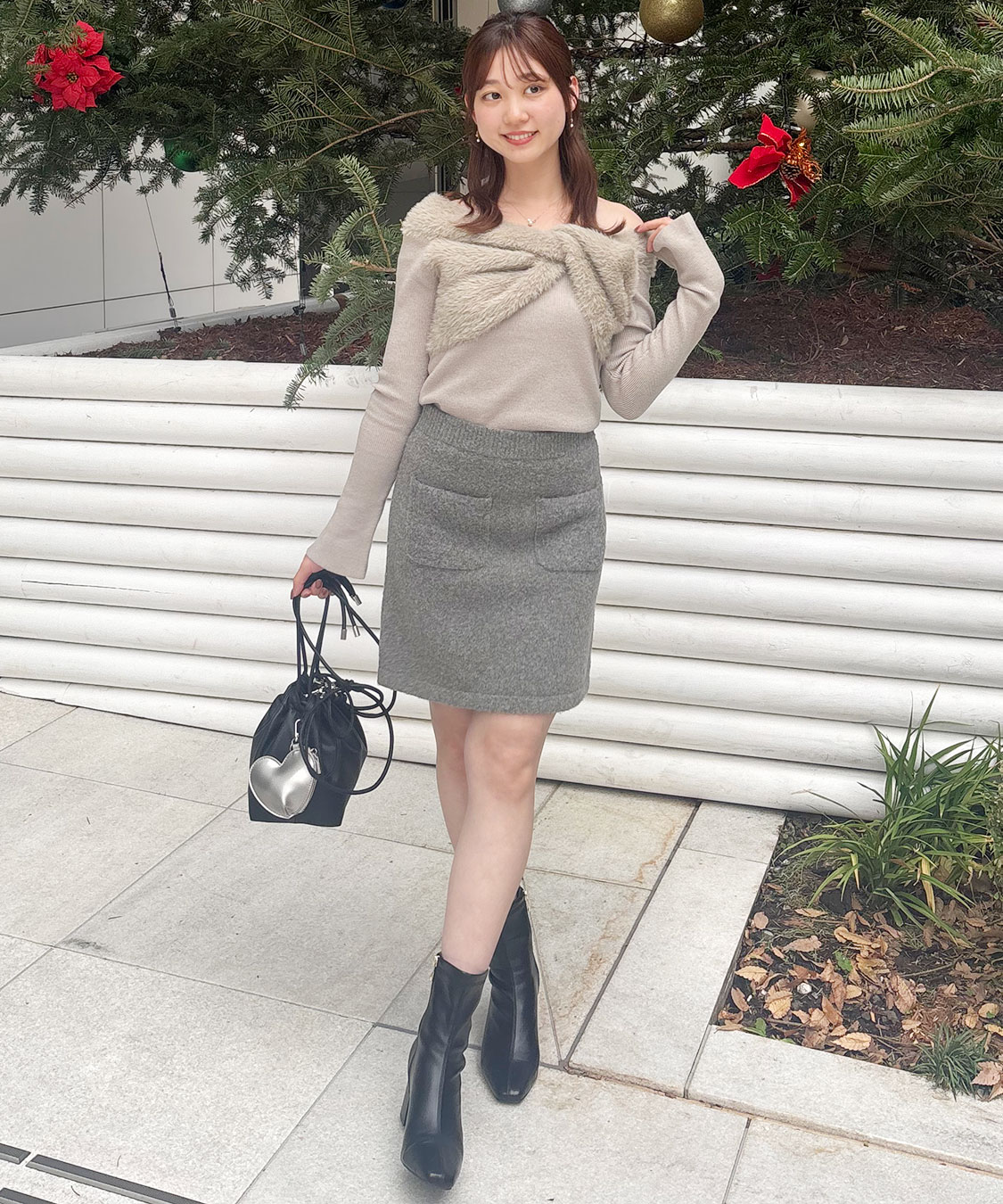 ポケットニットミニスカート｜PETAL ONLINE（ペタルオンライン）