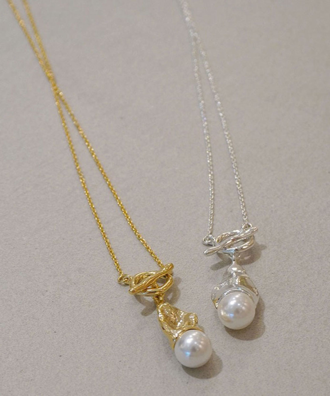 Oyster シェルパールネックレス|PETAL ONLINE(ペタルオンライン) Oyster シェルパールネックレス|PETAL ONLINE(ペタルオンライン)