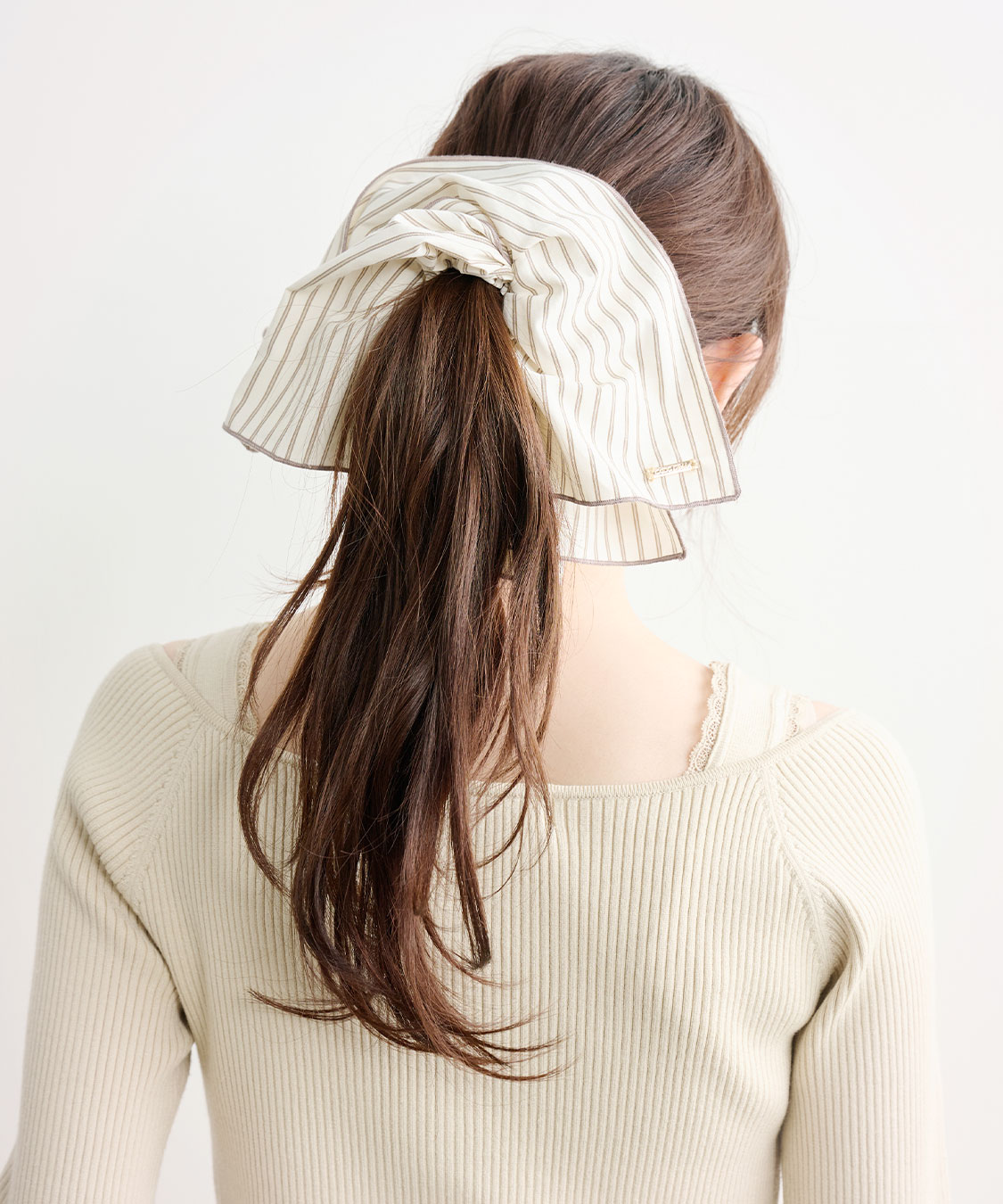 スクエアシュシュ｜PETAL ONLINE（ペタルオンライン）