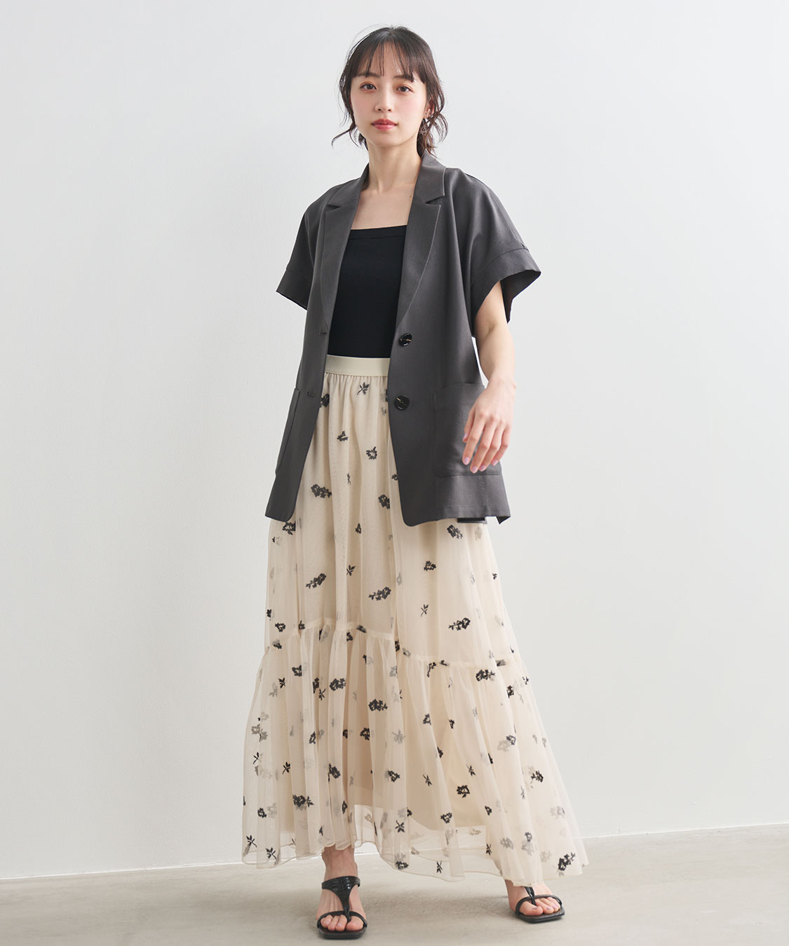フラワー刺繍チュールスカート｜PETAL ONLINE（ペタルオンライン）