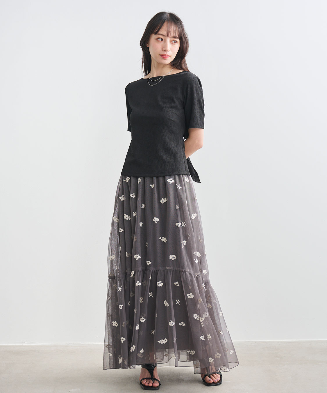 フラワー刺繍チュールスカート｜PETAL ONLINE（ペタルオンライン）