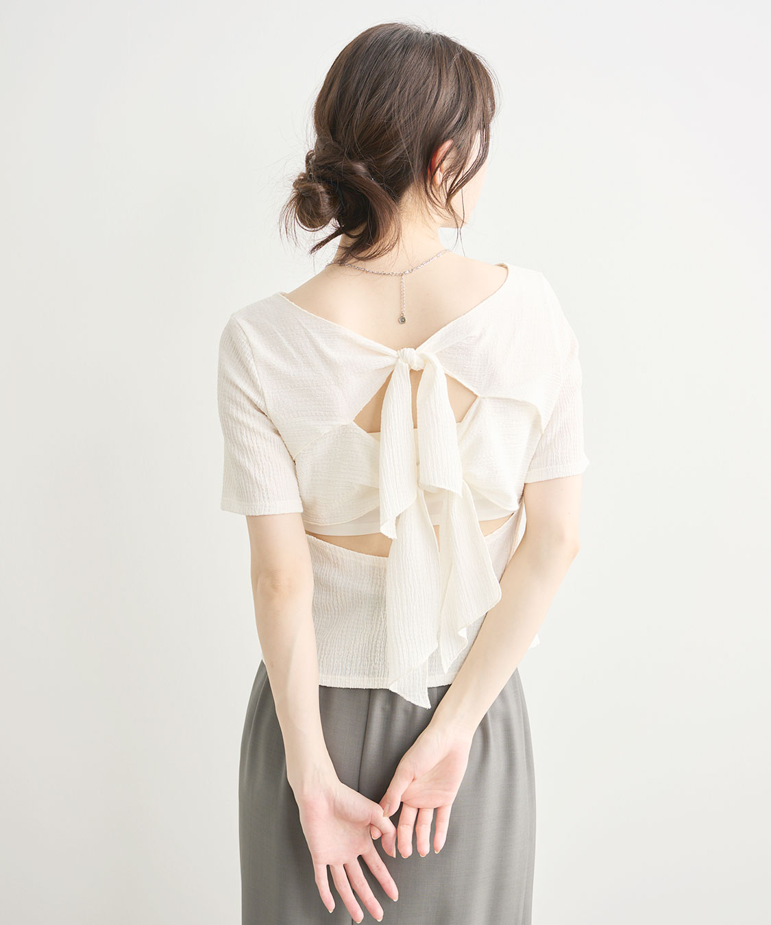 バックシャンリボンカットソートップス｜PETAL ONLINE（ペタルオンライン）