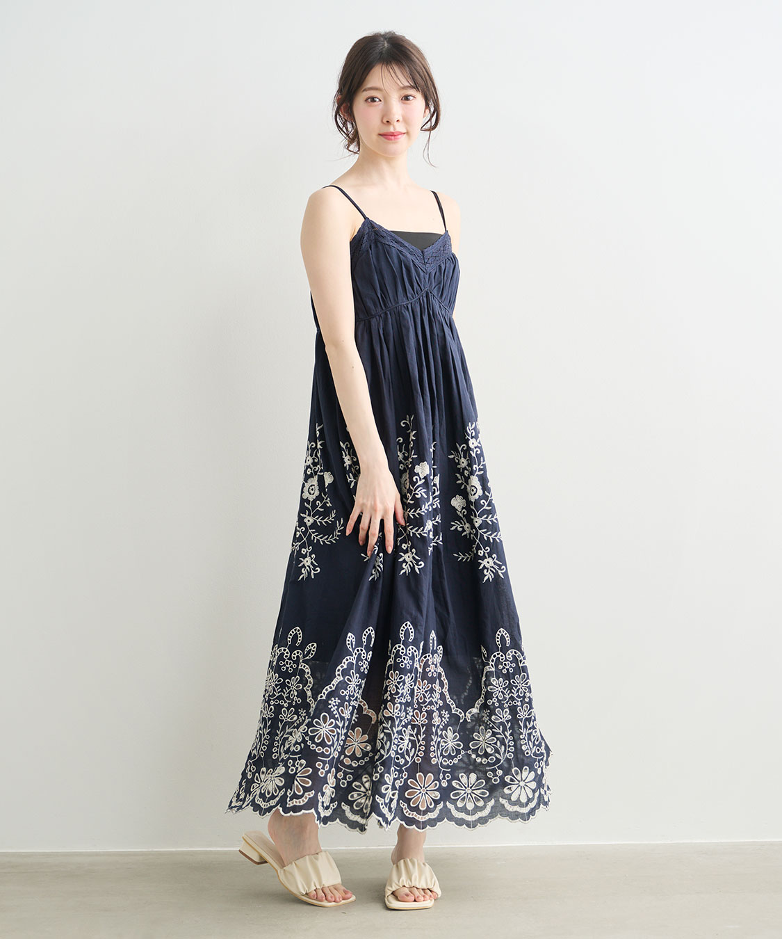 エンブロイダリーボリュームキャミワンピース｜PETAL ONLINE（ペタル