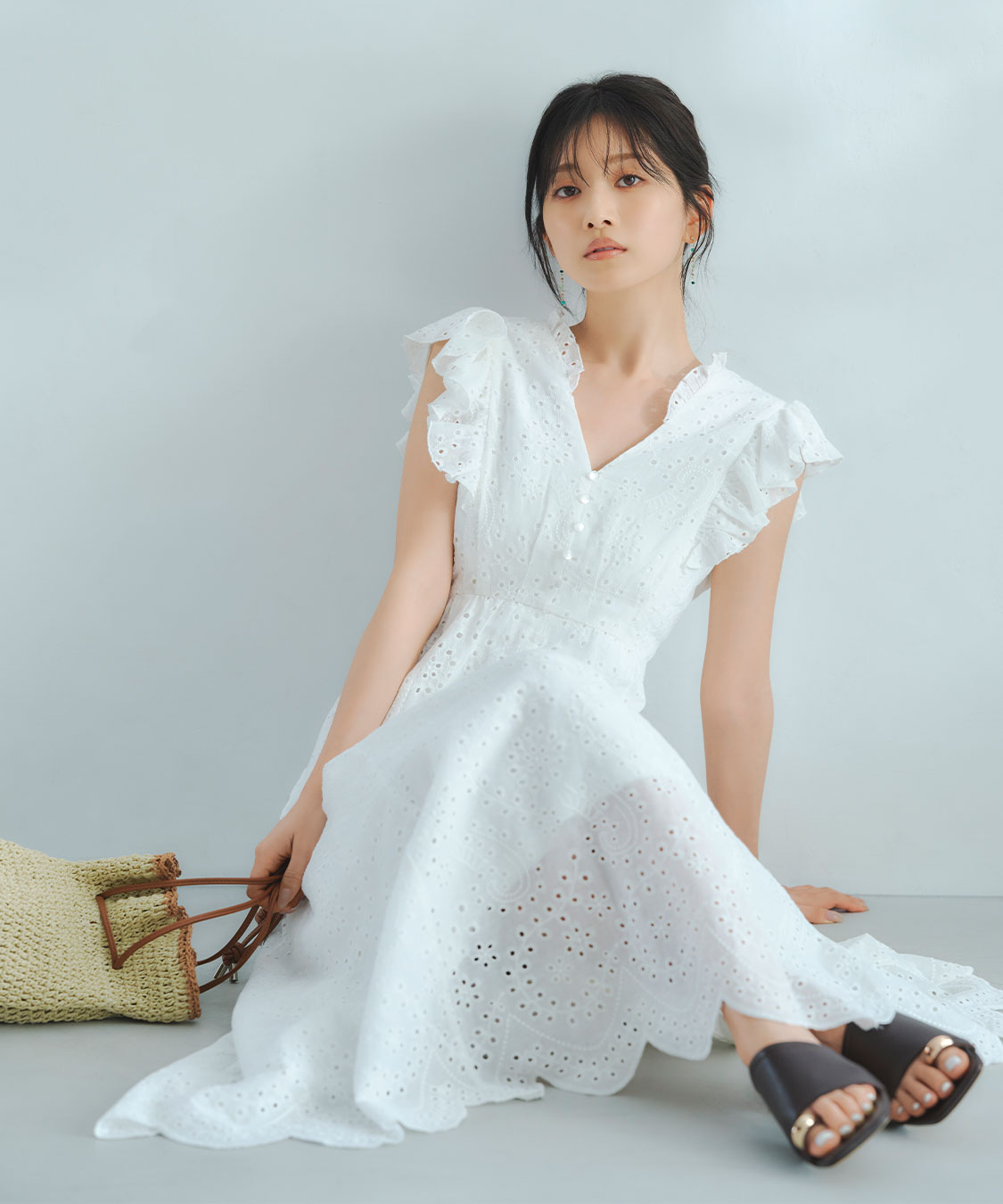 バックシャンエンブロイダリーワンピース｜PETAL ONLINE（ペタル