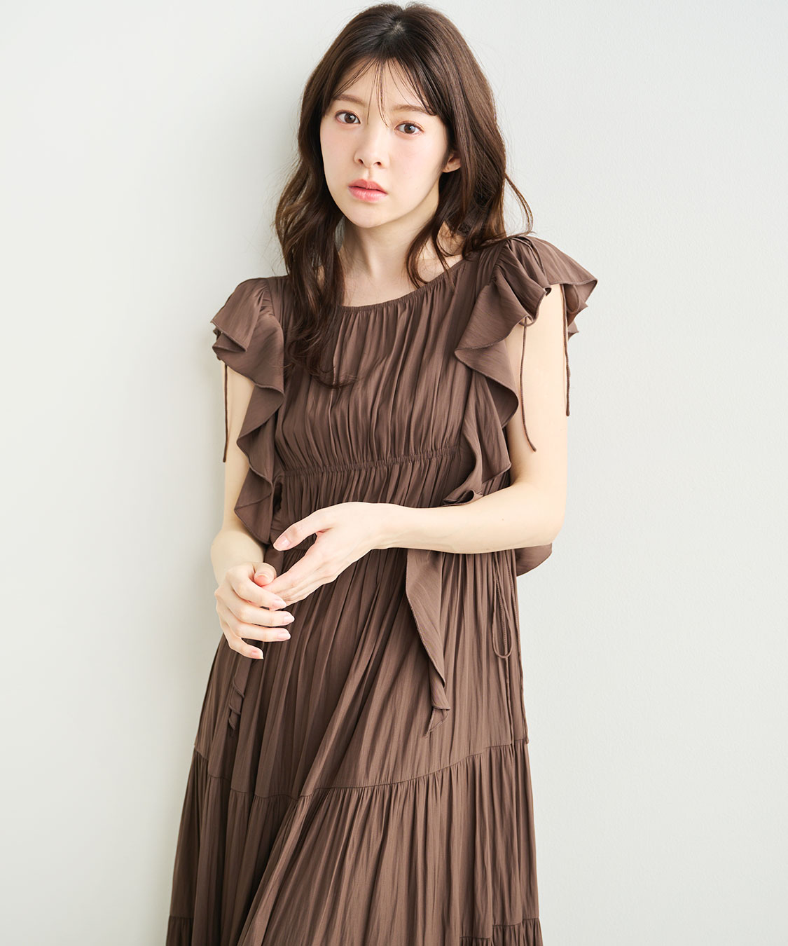 ラッフルサテンワンピース｜PETAL ONLINE（ペタルオンライン）