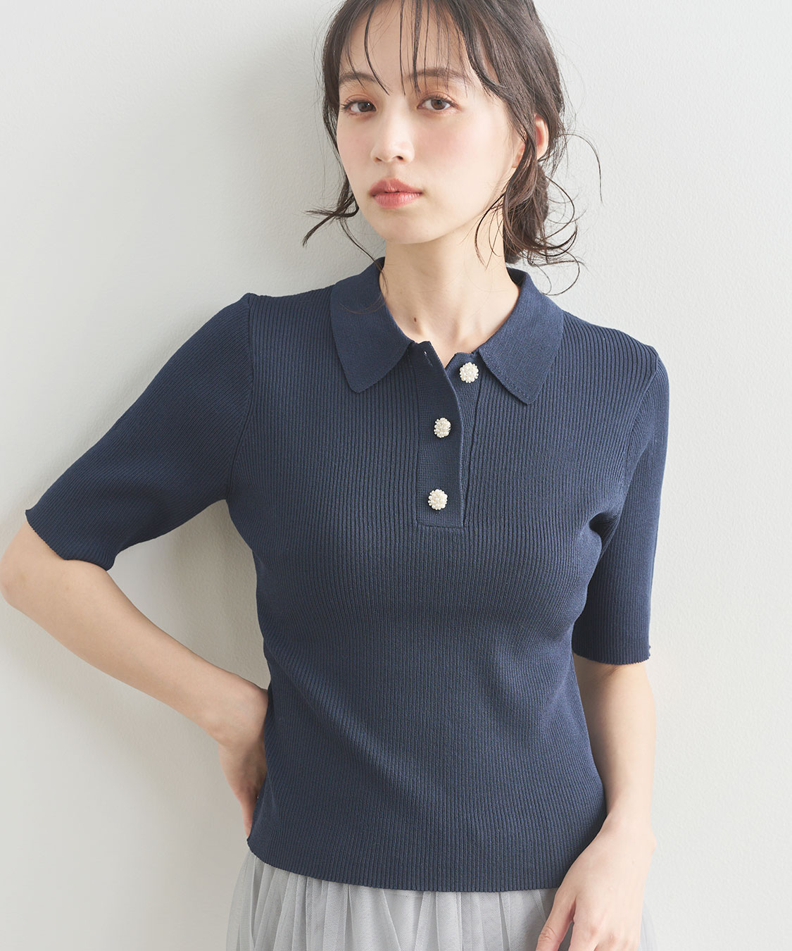 orimi ビジュー　ニットポロ ビジューボタンポロ衿ニット｜PETAL ONLINE（ペタルオンライン）