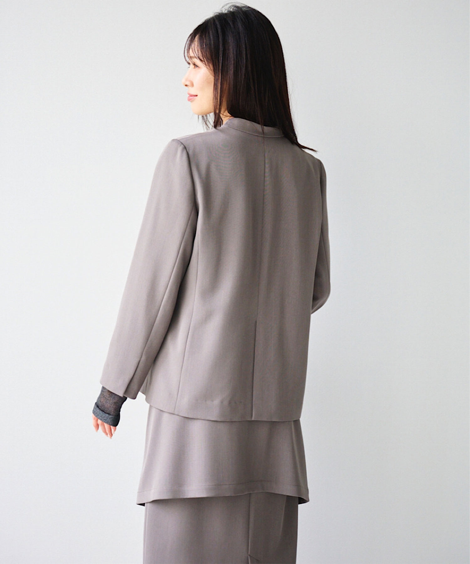 【新品同様】Aimeine エメイン　シアードッキングノーカラージャケット シアードッキングノーカラージャケット｜PETAL ONLINE（ペタル
