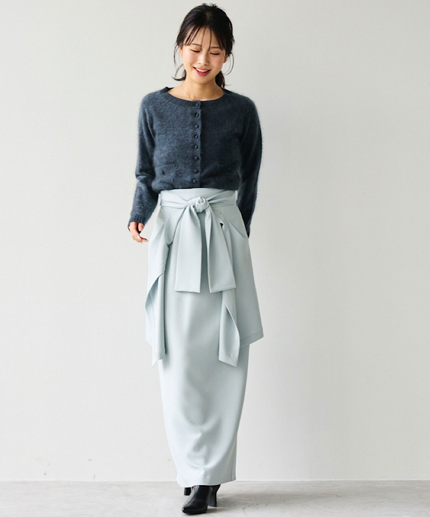 theory luxe ホワイトタイトスカート size42 theory luxe ホワイトタイトスカート size42 theory luxe