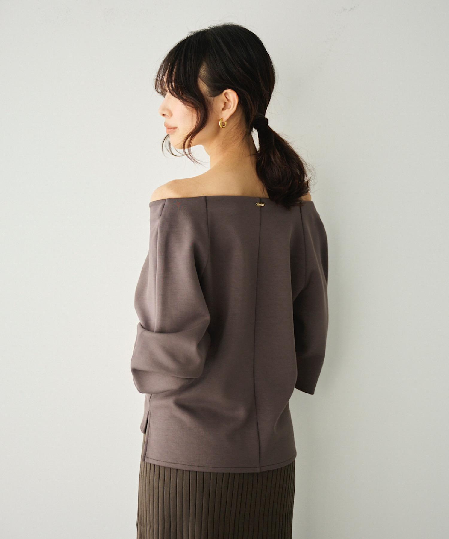 エストネーション　グレー　トップス　スウェット　　Vネック　ダンボール素材 ESTNATION / Vネック半袖Tシャツ＜GIZAndy＞｜ESTNATION ONLINE