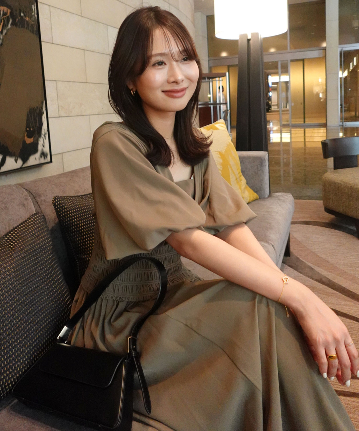 Vネックシャーリングワンピース｜PETAL ONLINE（ペタルオンライン）