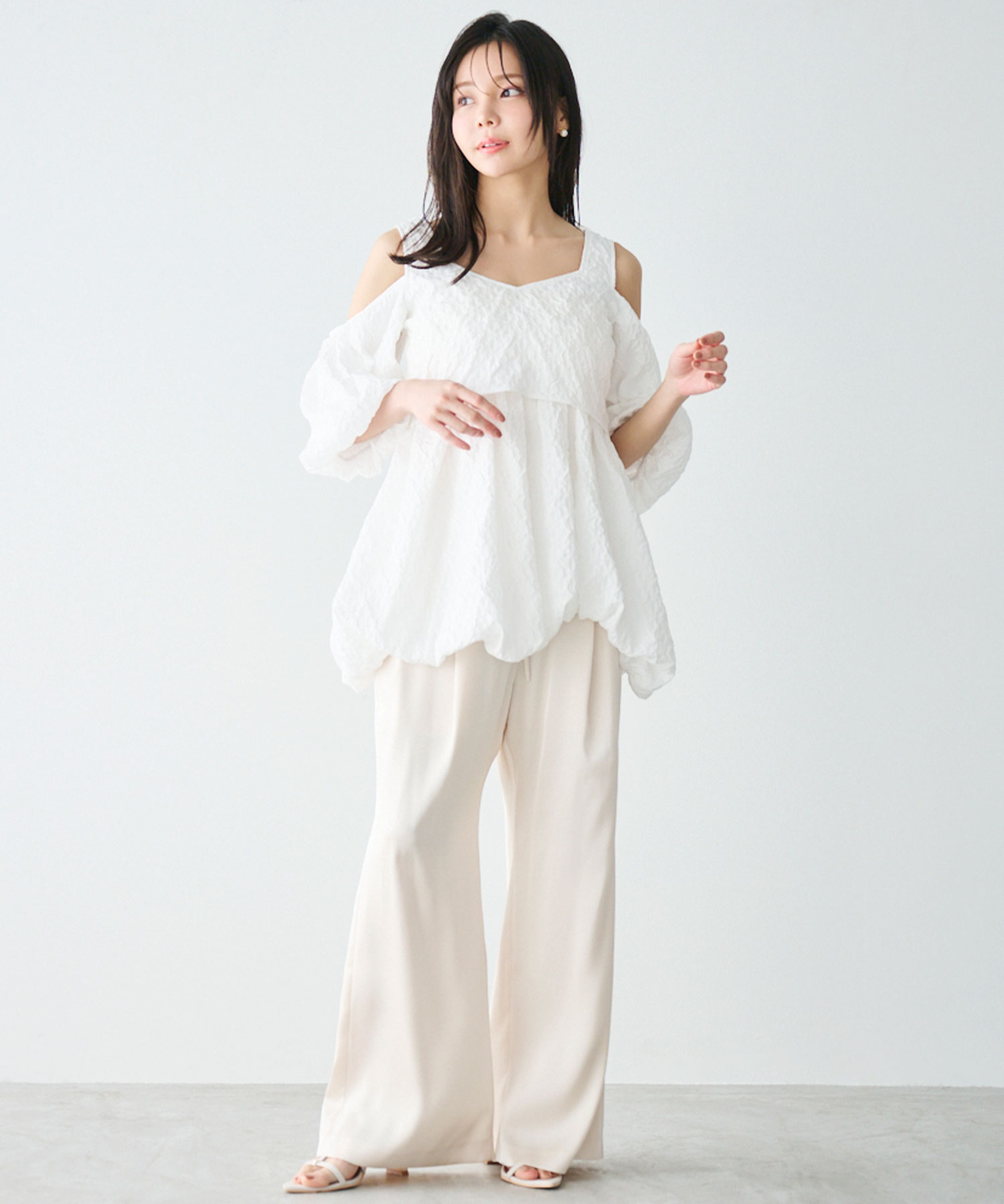 Aimeine エメイン シアーフリルヘムフリンジニットワンピース 極美品✨】Aimeine エメイン シアーフリルヘムフリンジニット