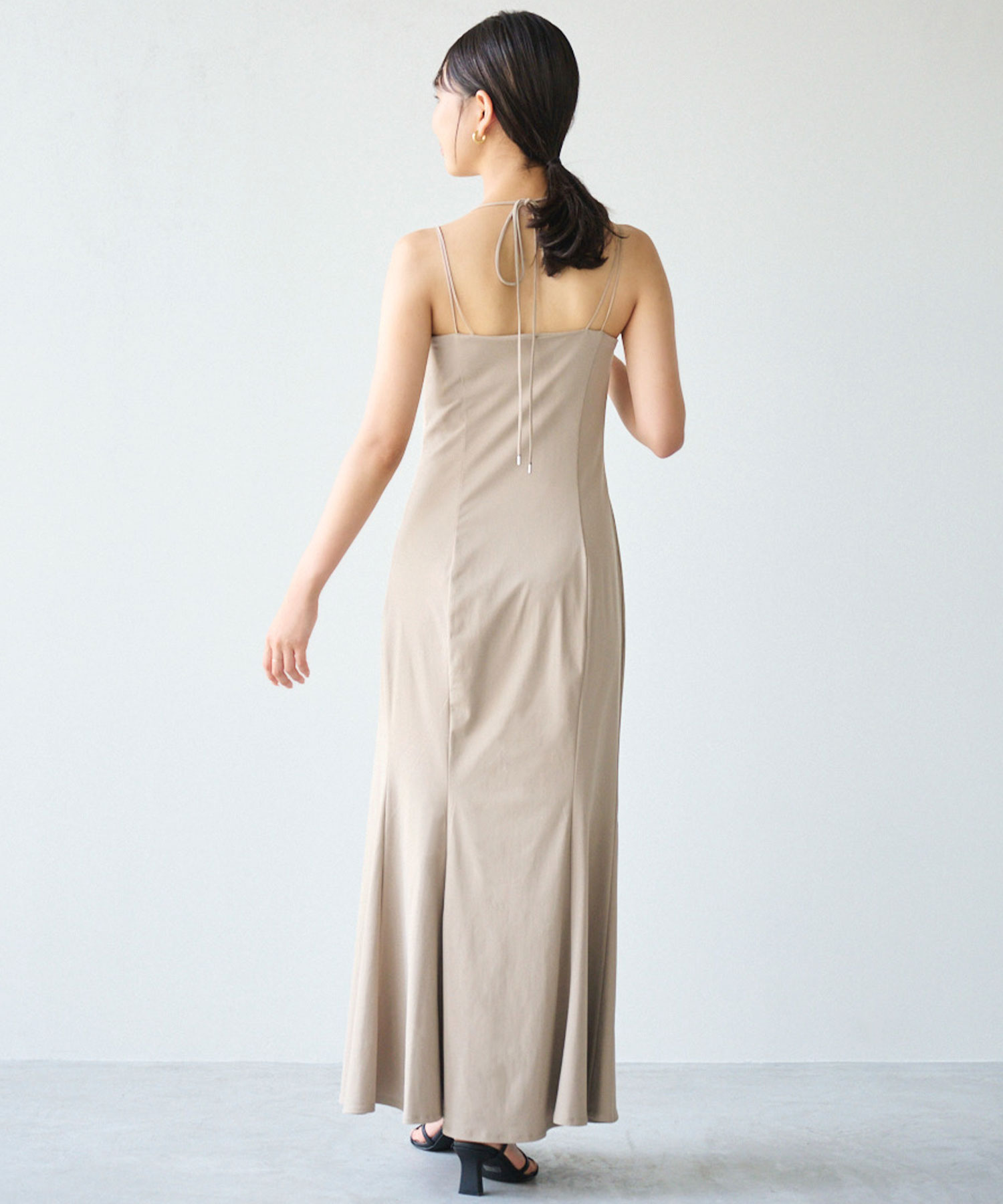 スパゲティドレープキャミワンピース｜PETAL ONLINE（ペタルオンライン）