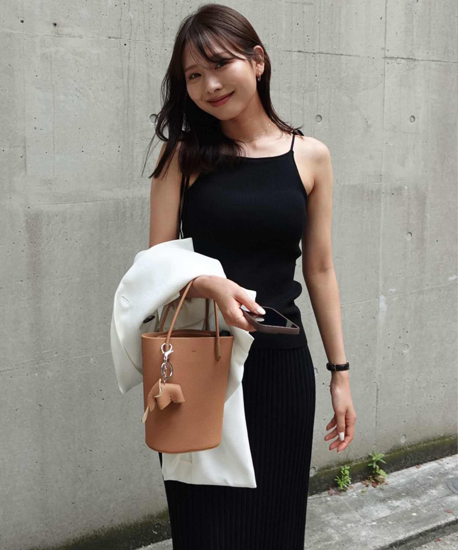 Aimeine カップ付きニットキャミソール ベージュ Aimeine カップ付きニットキャミソール ベージュ カップ付き