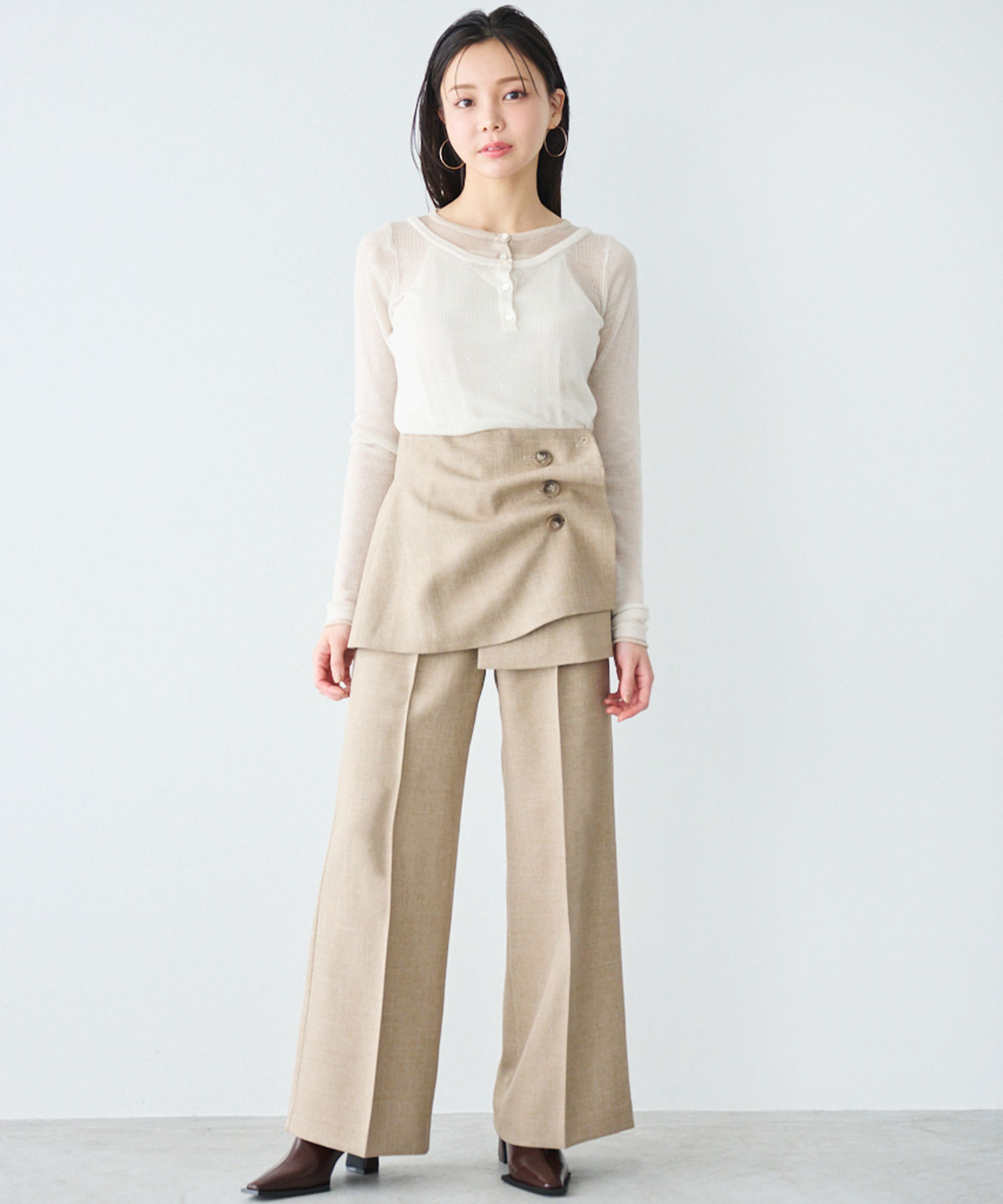 【美品】Aimeine エメイン　バックスリットベルトジャケット Aimeine エメイン】バックスリットベルトジャケット 商品一覧